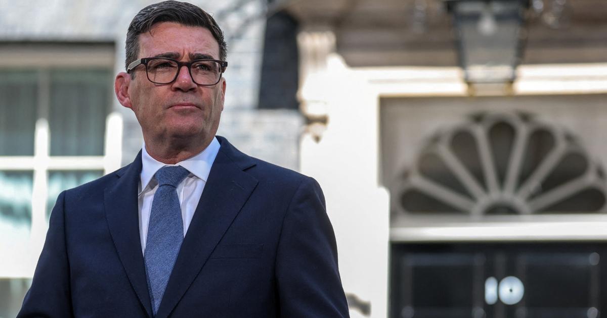 Royaume-Uni : Andy Burnham devient Premier ministre dans un paysage politique morcelé