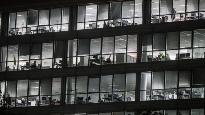 En France, près d'une entreprise sur cinq utilise désormais l'intelligence artificielle